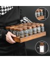 SIAZIH Bambou Porte-épices, 24 Pot Epices Verre, 120 ml de Coffret Epices, Elegant Vertical Spice Rack, Rangement Epices Cuisine